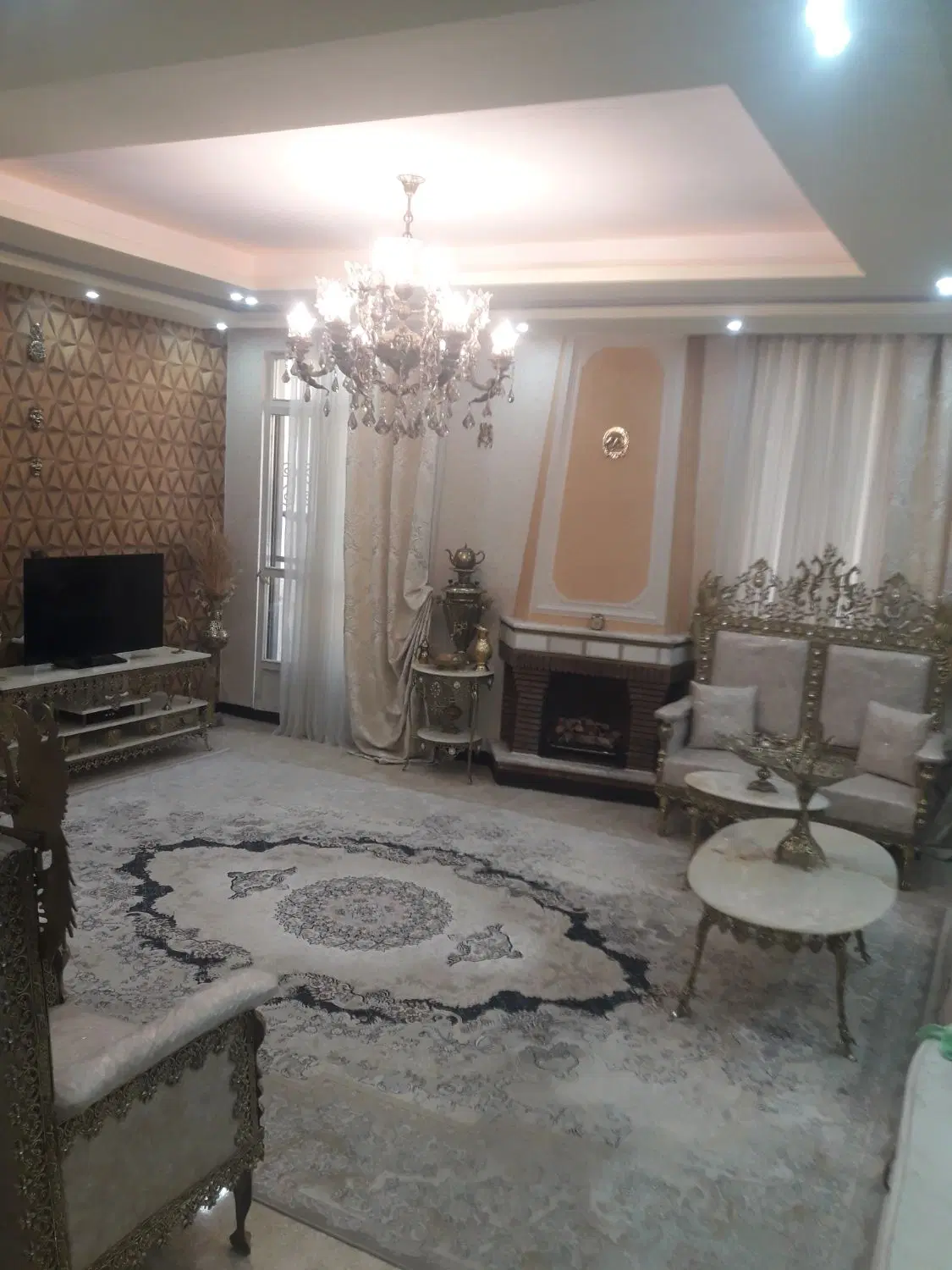 ۸۲ متر ۲ خوابه دهقان ویلای اول . رهن و اجاره