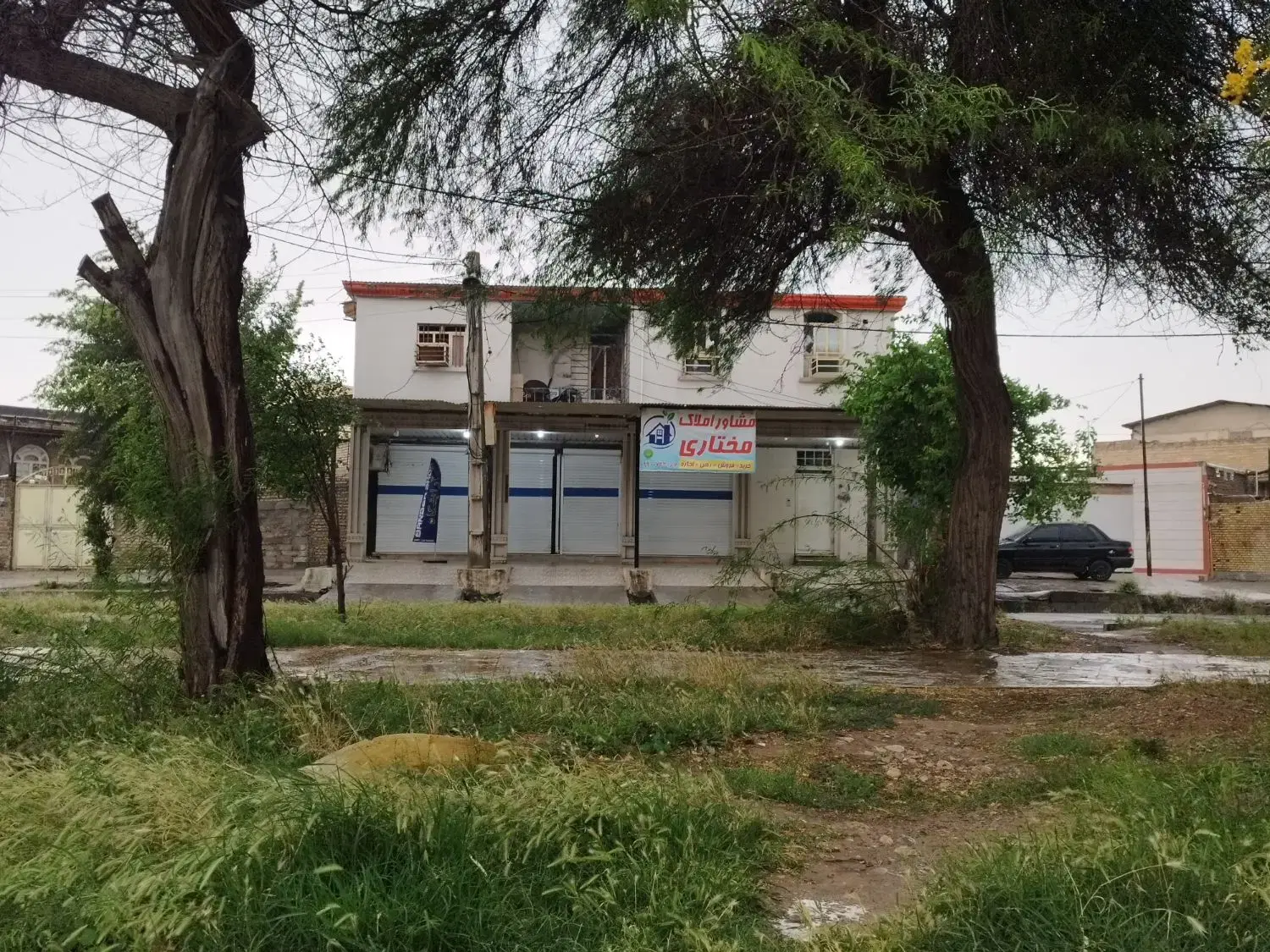 خونه با دوتا مغازه بزرگ اندیمشک دوطبقه