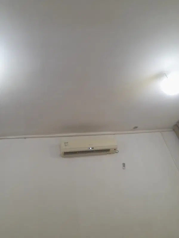 مغازه تجاری