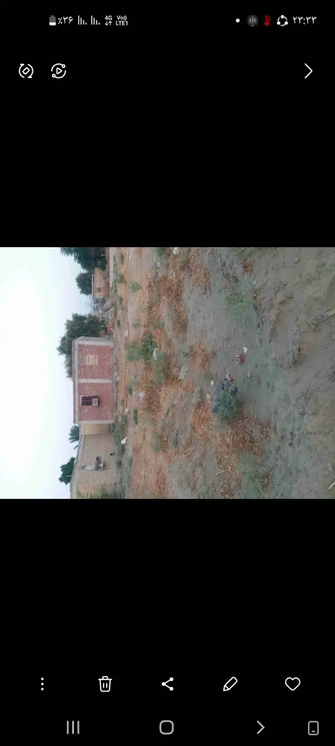 ۳۰۰مترمربع دوازده دربیست وپنج