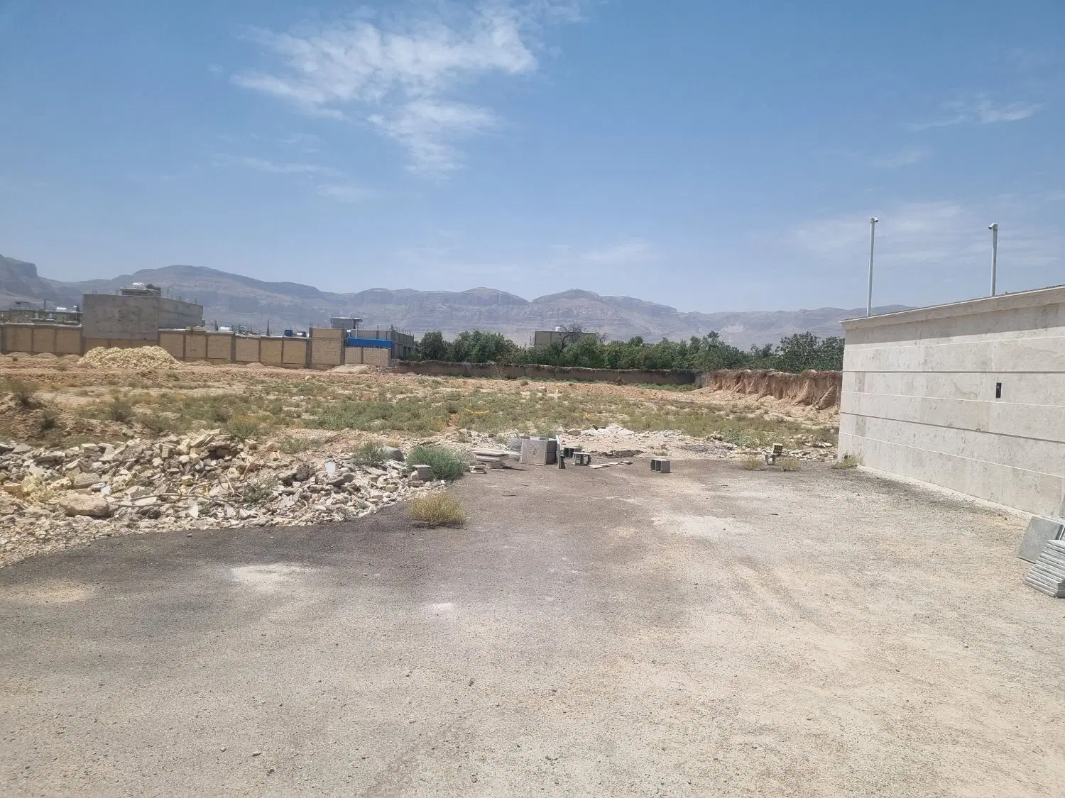 زمین مسکونی سند دار