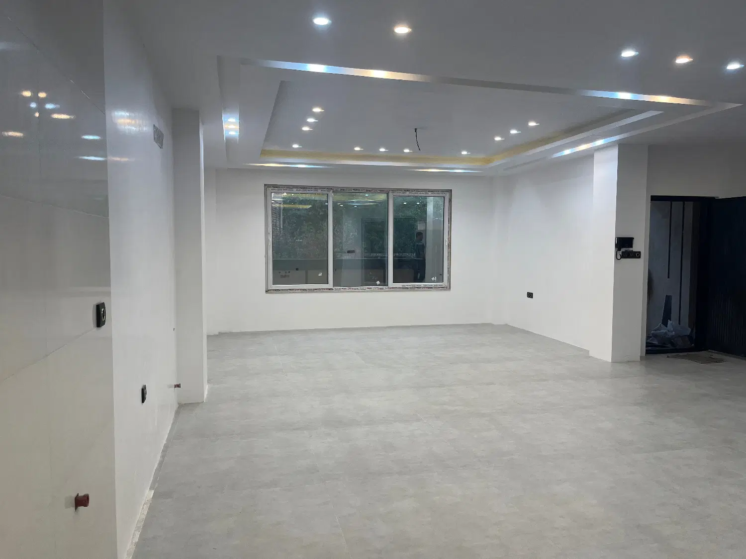 فروش تریبلکس در خ ساری کوی کشاورزی