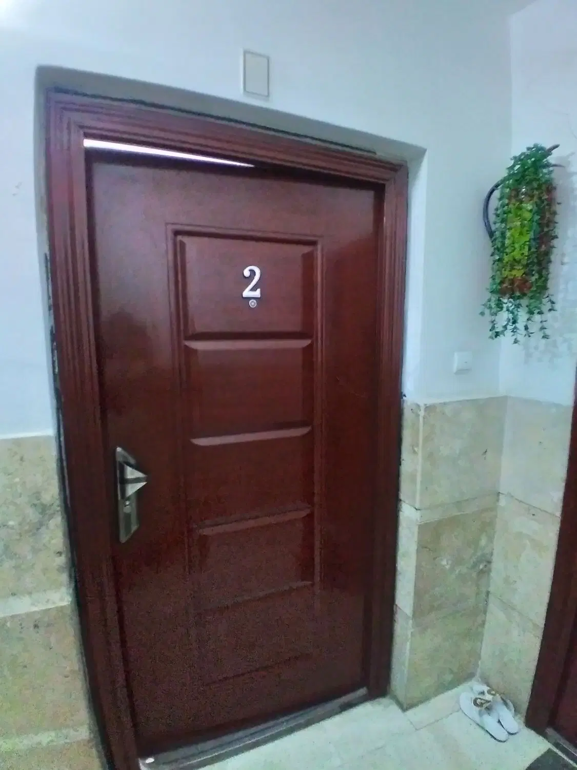 فروش آپارتمان ۸۱ متری نقشه عالی و پرنور