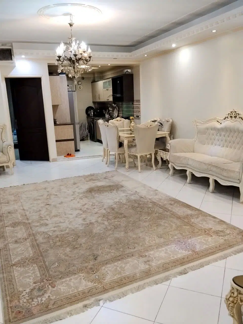آپارتمان ۶۱متری فول فروشی آهنگ دولاب غیاثی