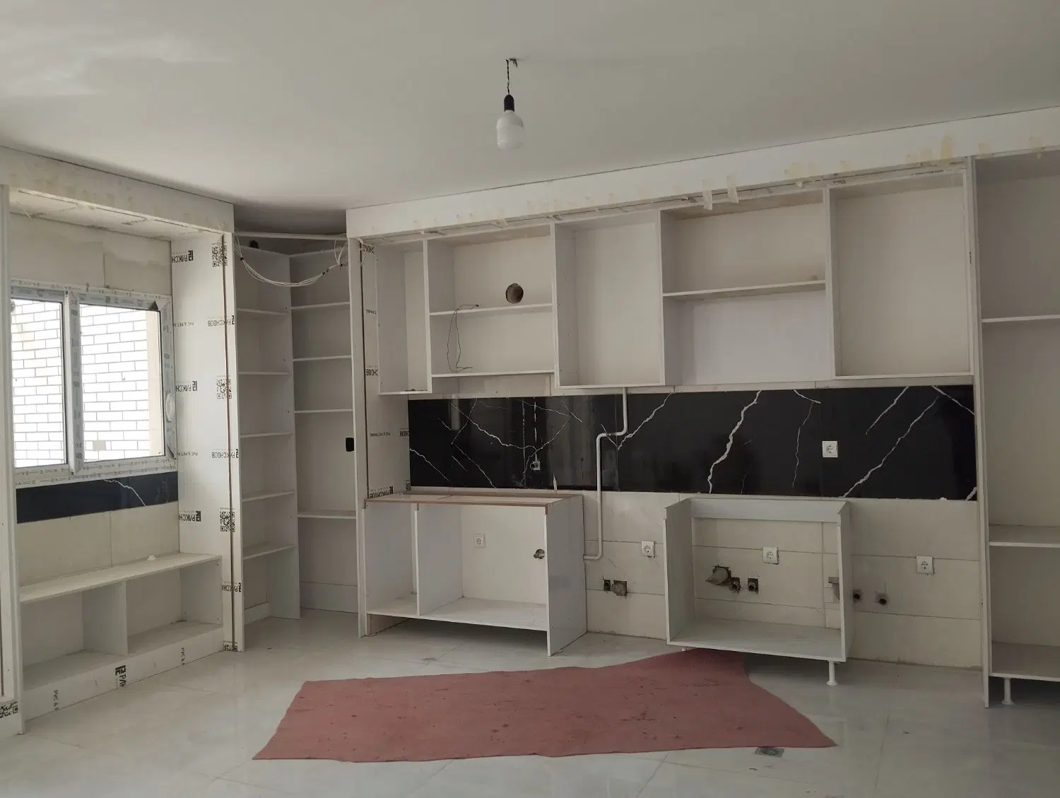 اجاره طبقه همکف  حیاط داردرب مجزا در حال تکمیل