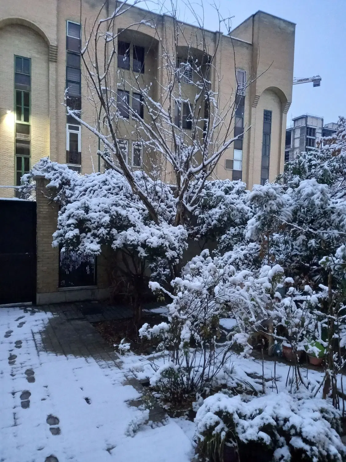 آپارتمان ۶۵ متری فول بازسازی شده