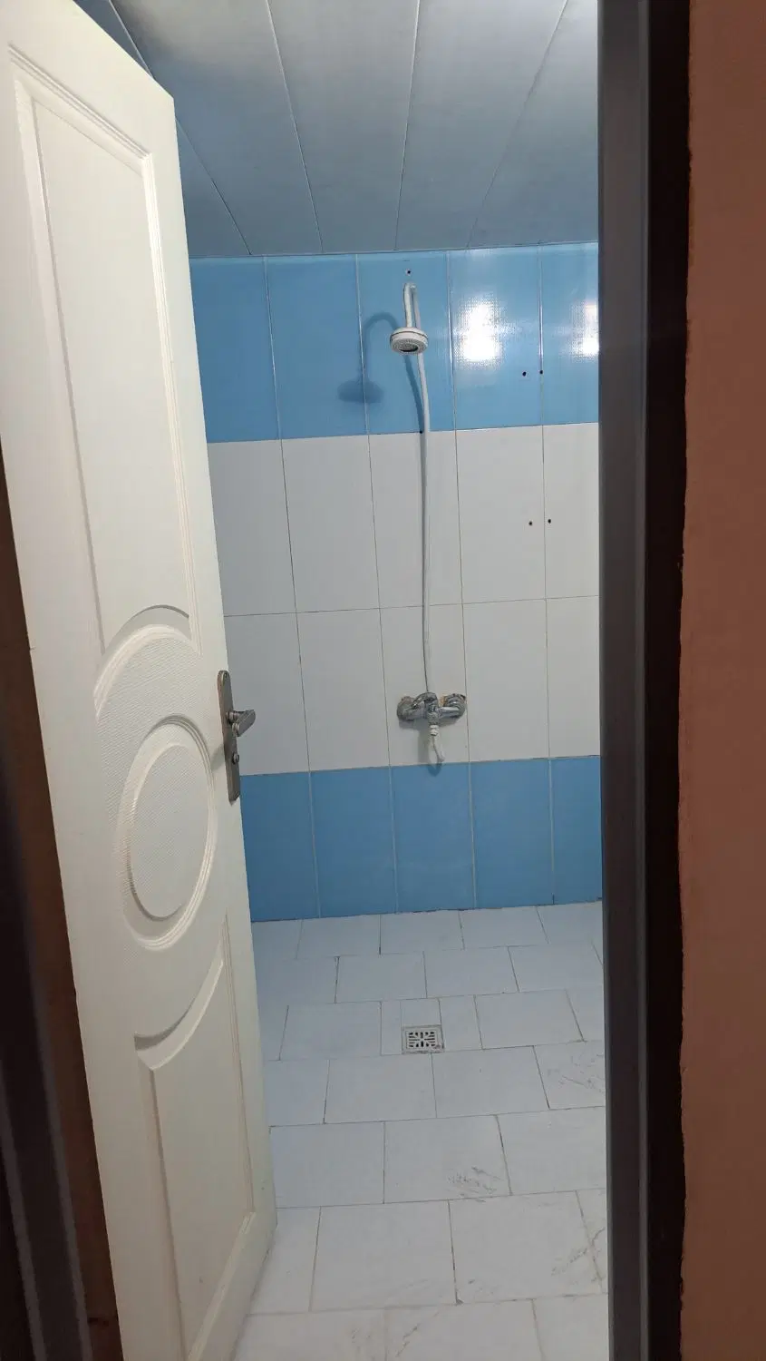یک واحد آپارتمان مسکونی