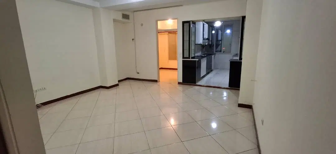 اپارتمان۲ خواب  طبقه ۴