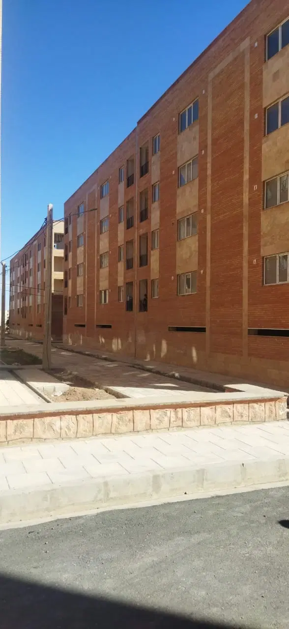 پرند ۹۷ متری دو خوابه نوساز