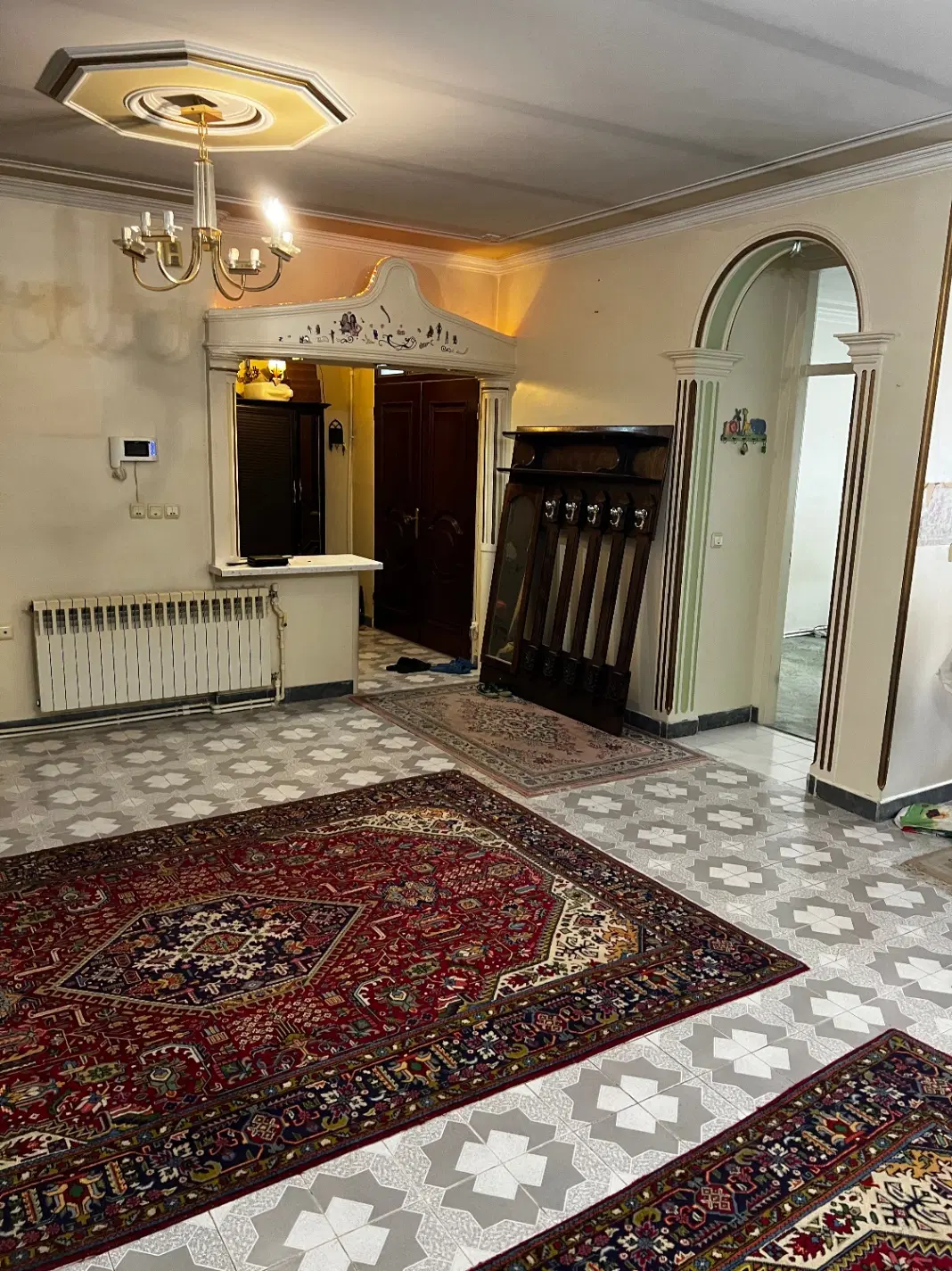 آپارتمان میدان گلپارک زیر قیمت منطقه