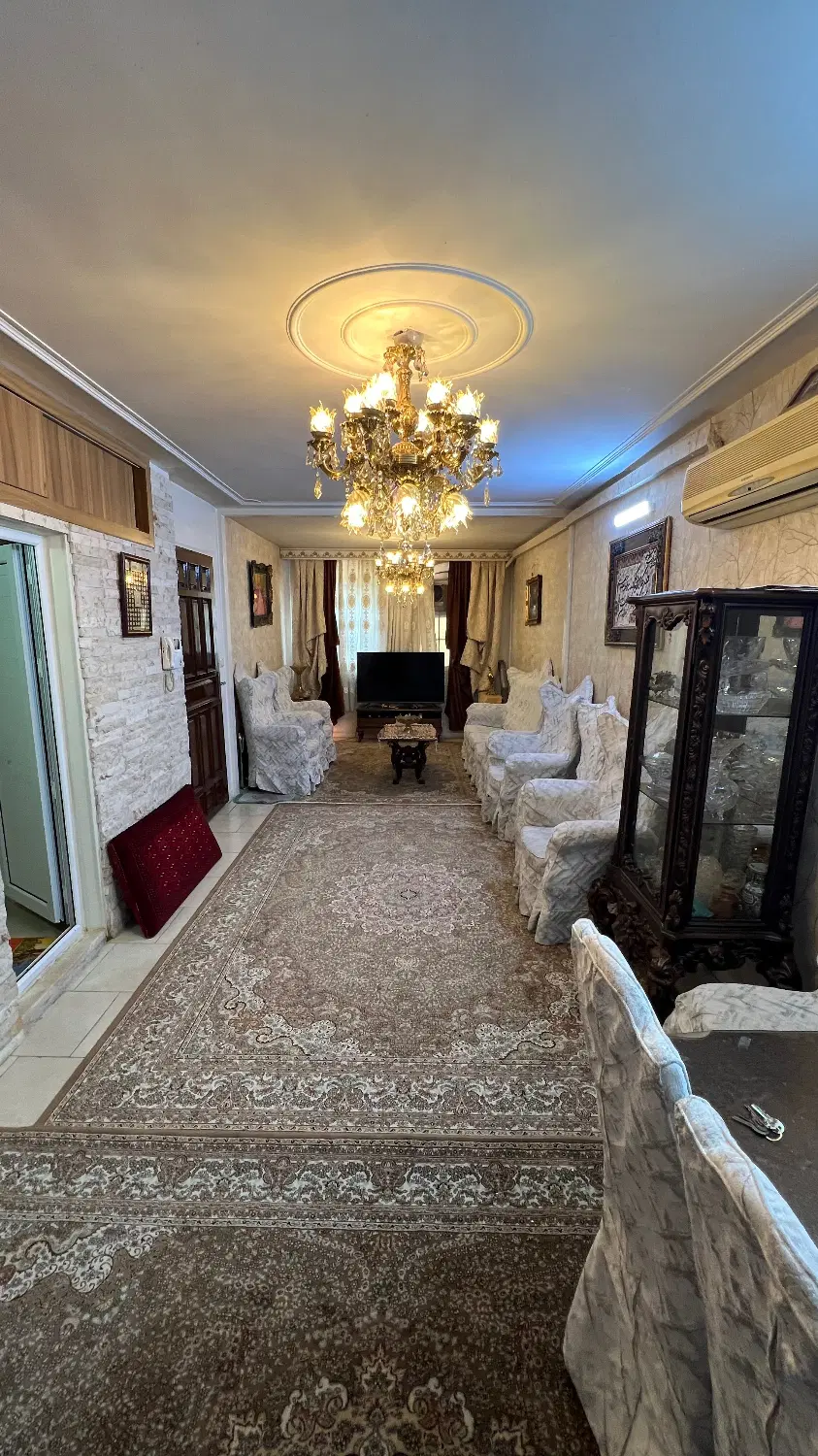 ۶۲ متری میدان شهدا خ۱۷ شهریور شمالی