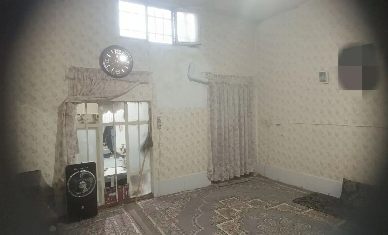 خانه کلنگی حدودا 80 متری