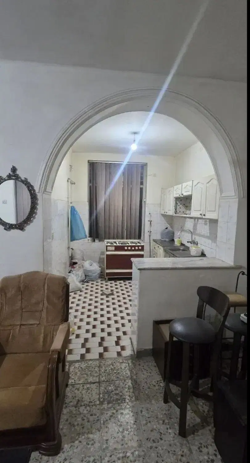 لوانتور وسط بازار