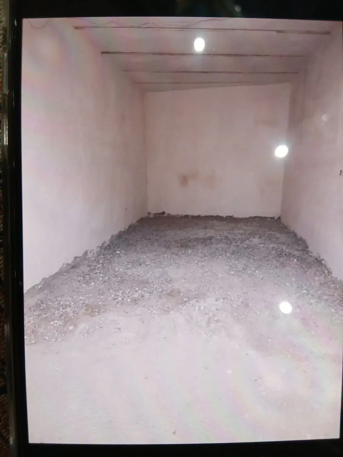 انباری ۱۸ متری عارف