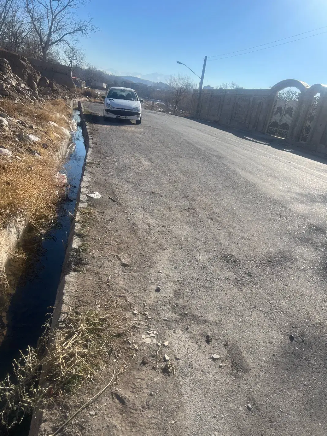 قطعه زمین کارگاهی و ویلایی بر جاده اصلی در اسکو