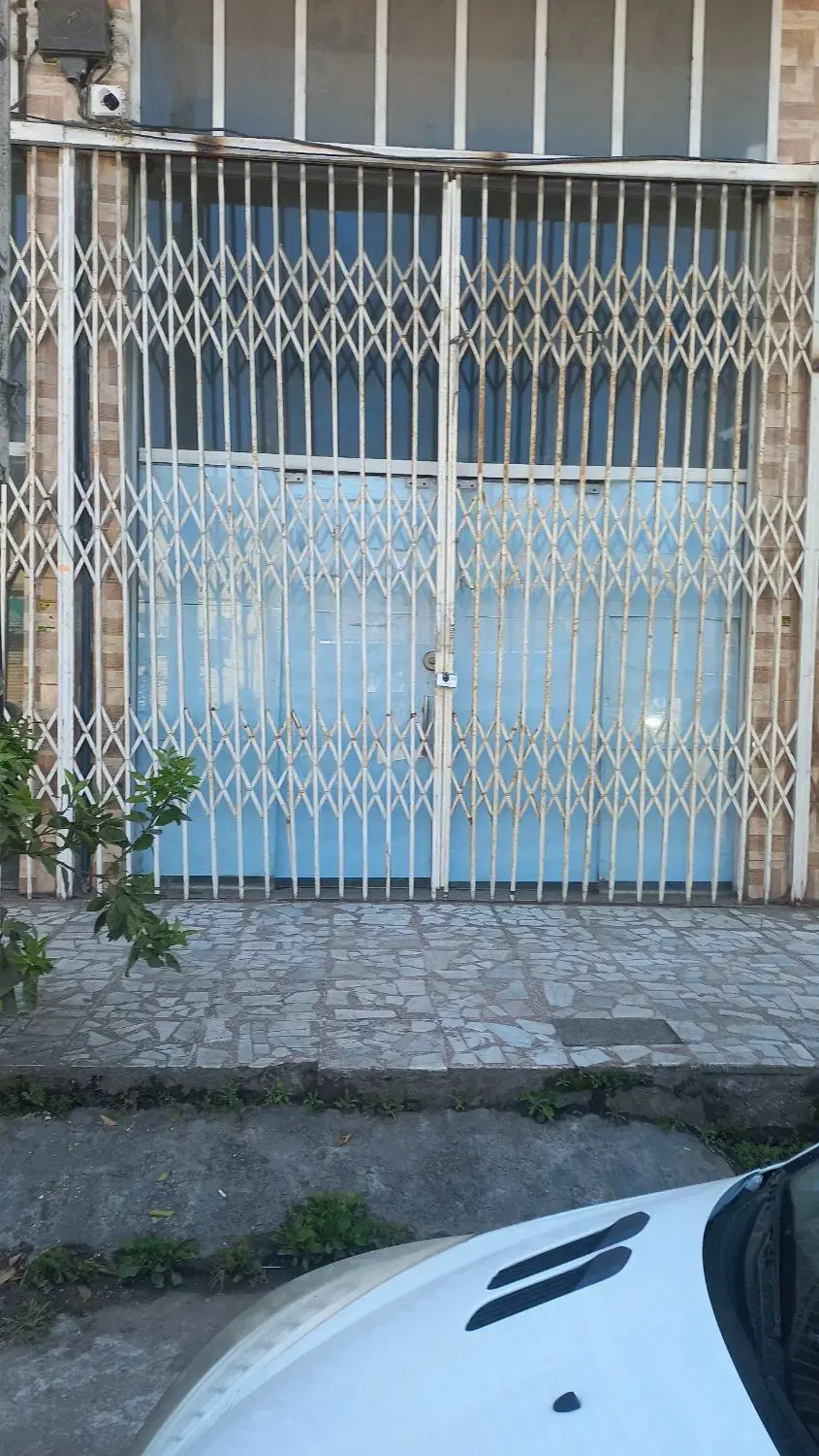 رهن و اجاره مغازه ۴۴ متری
