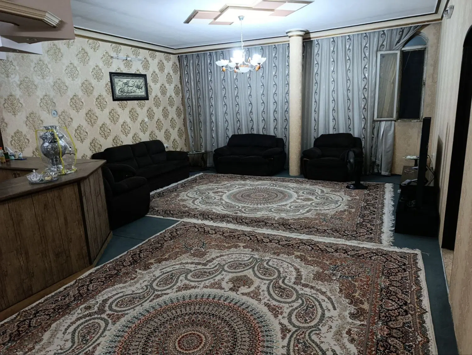 فروش آپارتمان ۹۰ متری خوش نقشه ولیعصر