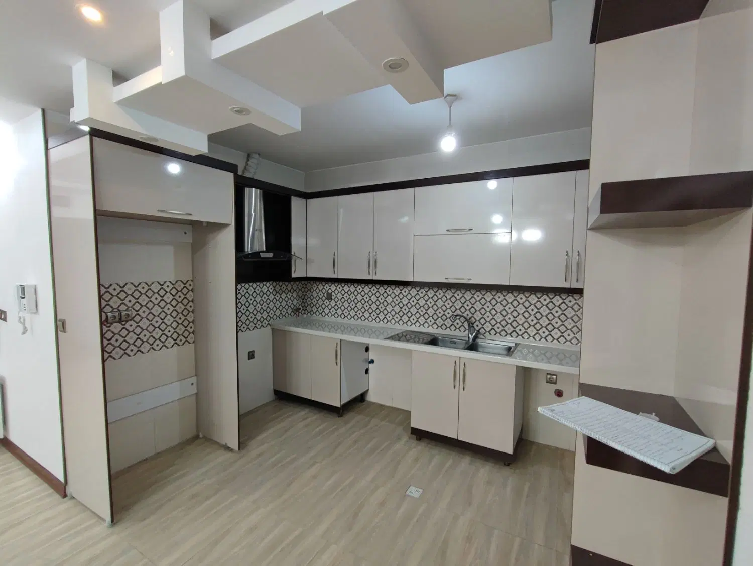 اجاره آپارتمان 85 متری_ دو خواب_جنوبی