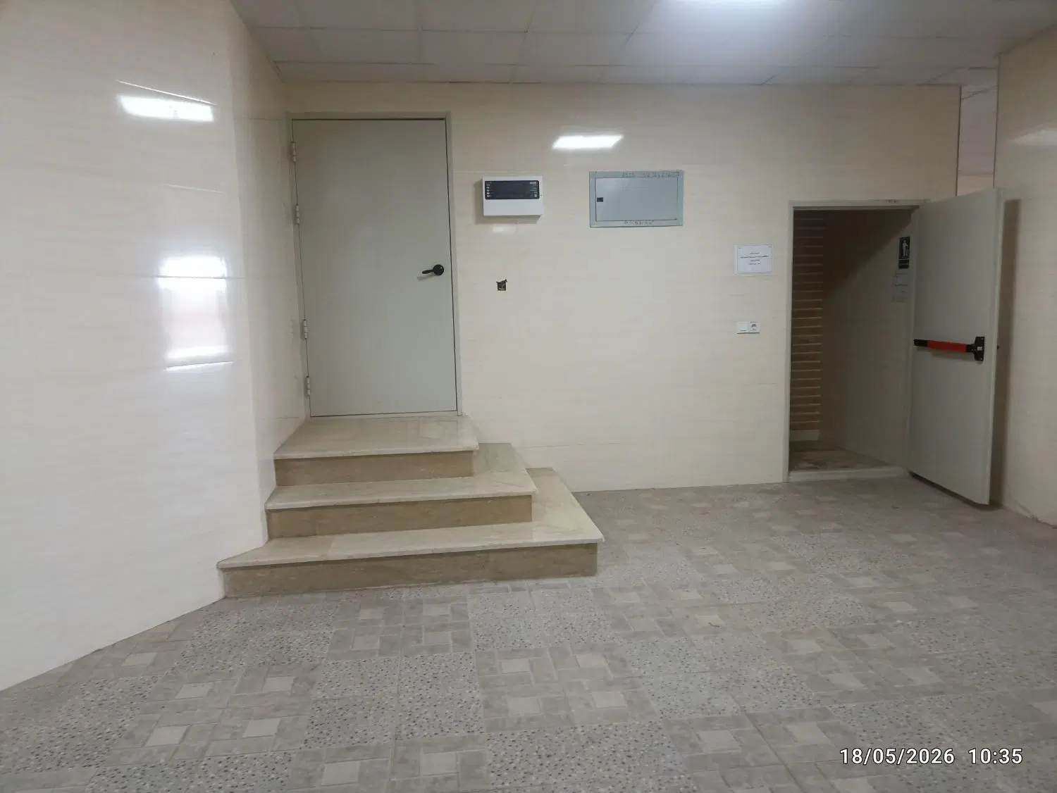 واحد مسکونی خشک 130متری
