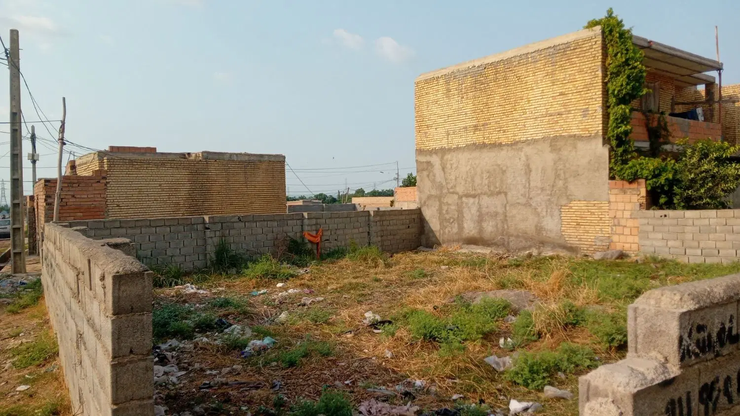 زمین مسکونی در انجیراب ۱۶