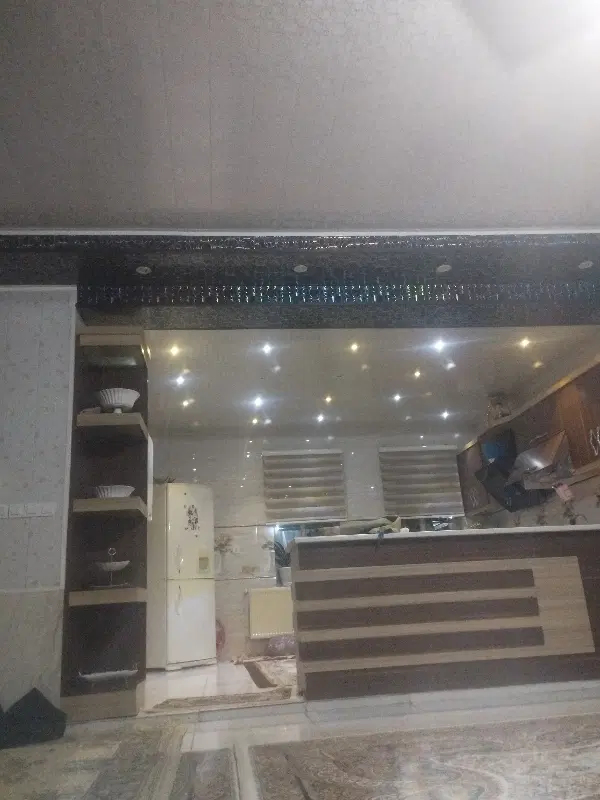 باغچه و خانه