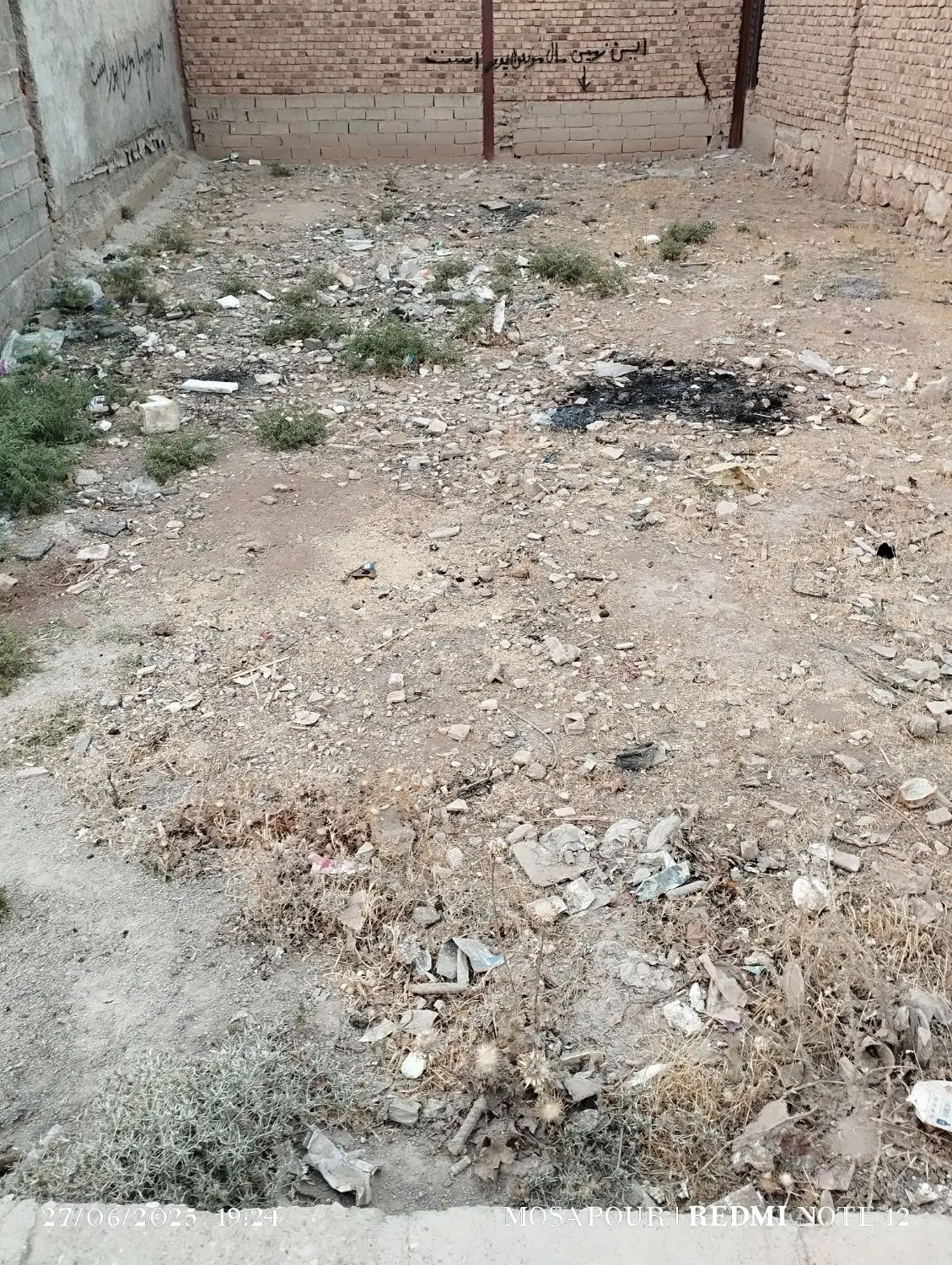زمین باموقعیت عالی ومتراژ مناسب