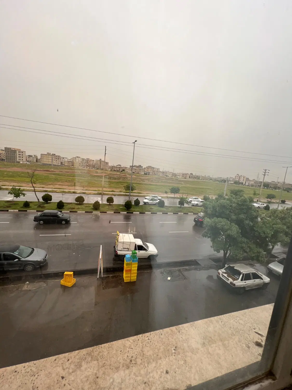 رهن و اجاره واحد بر بلوار اصلی نواب صفوی