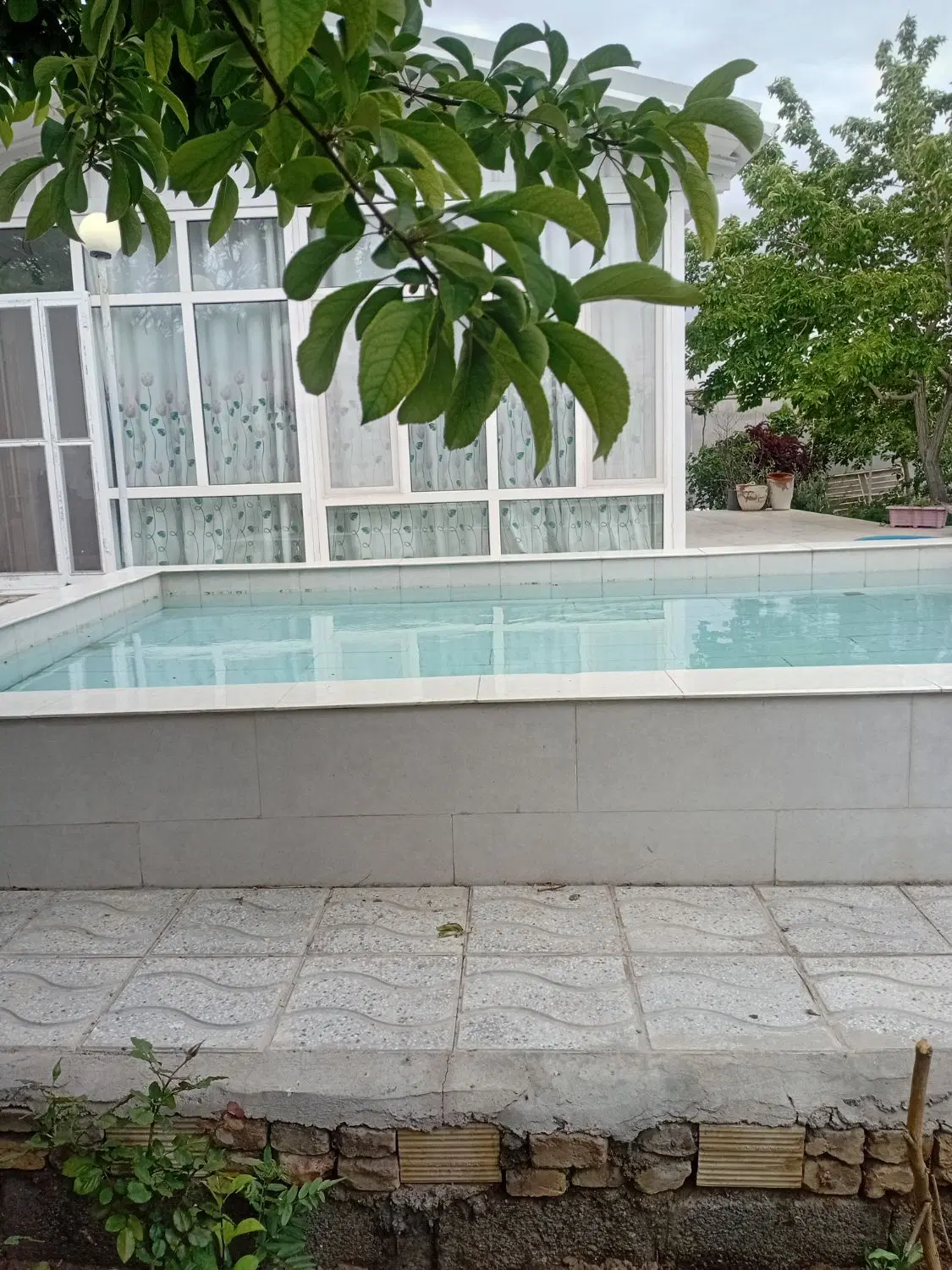 فروش باغچه در حومه شهر