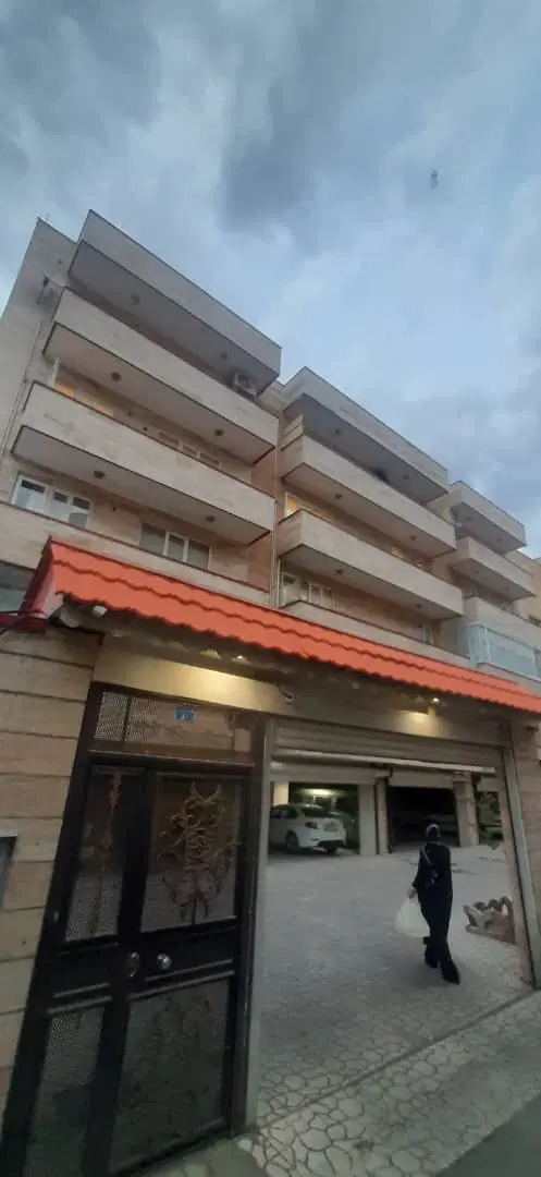 فروش آپارتمان کوی پرستو نصف راه