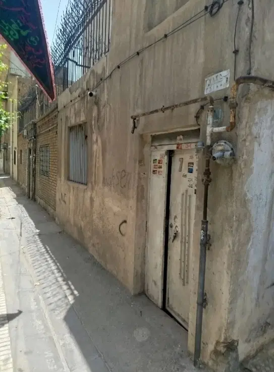 خانه کلنگی 226متر واقع در مرکز شهر