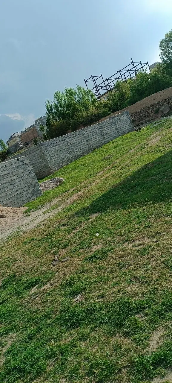 چند قطعه زمین