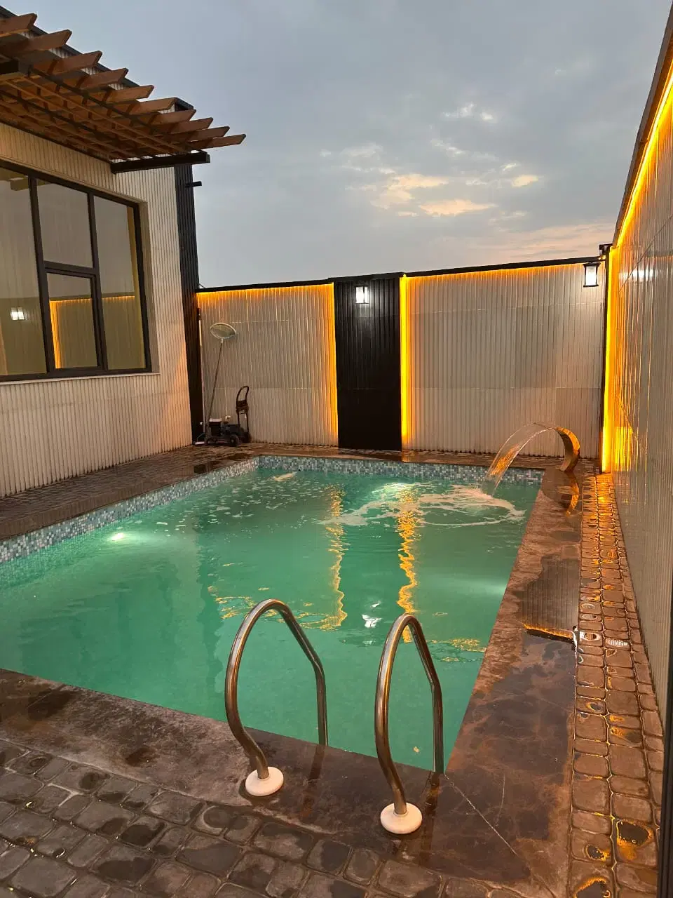 باغچه مدرن فروشی و تهاتر