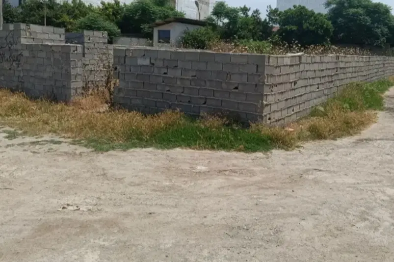 زمین فروشی زنگیان سردونبش