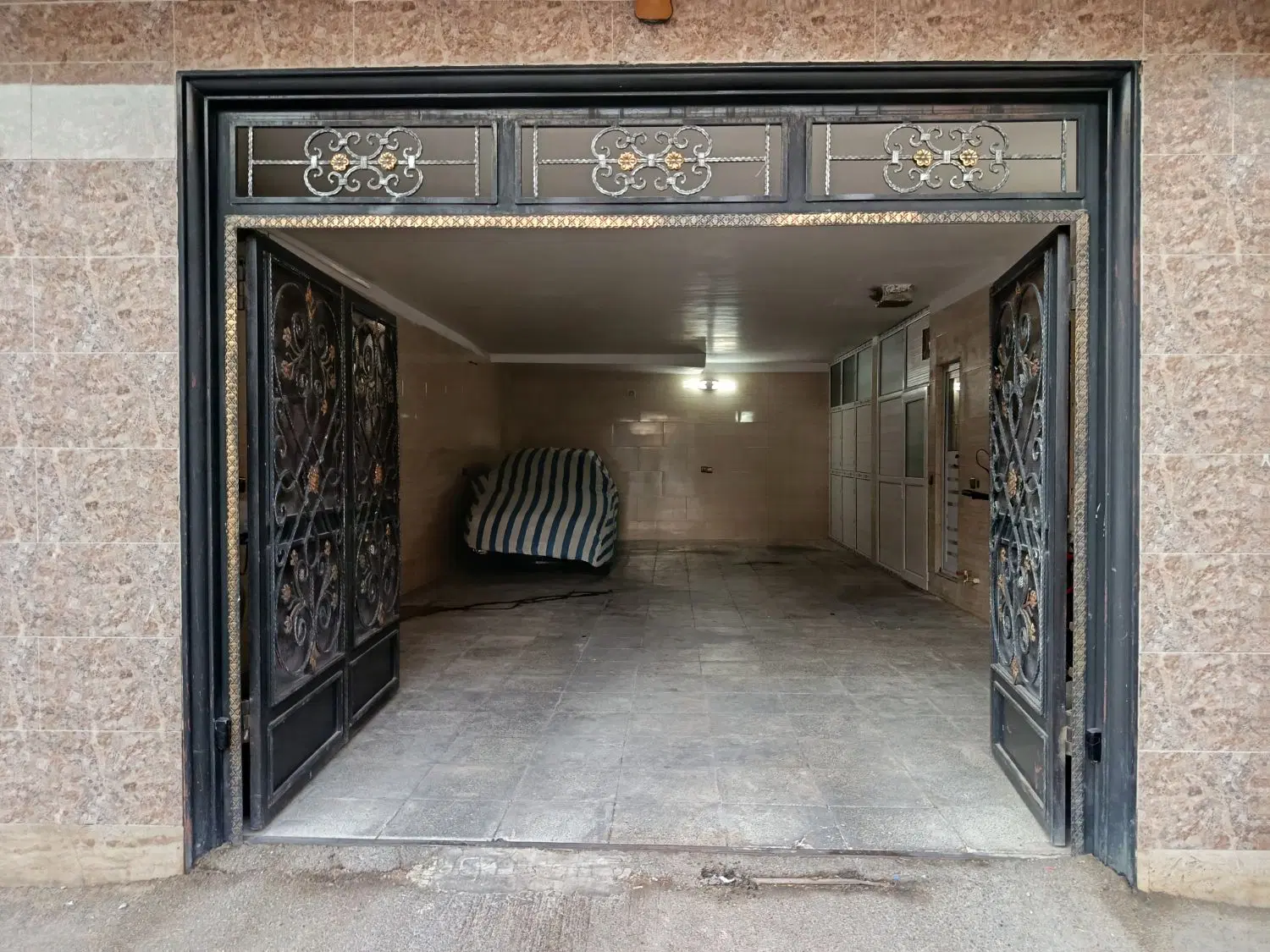 منزل مسکونی ویلایی