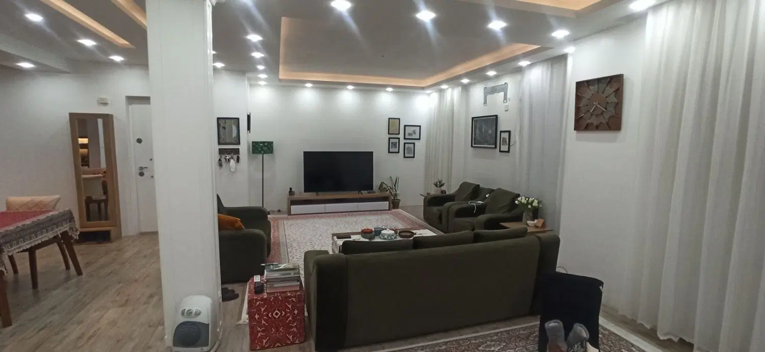 ممکو، ناصرخسرو، واحد ۱۳۰ متری