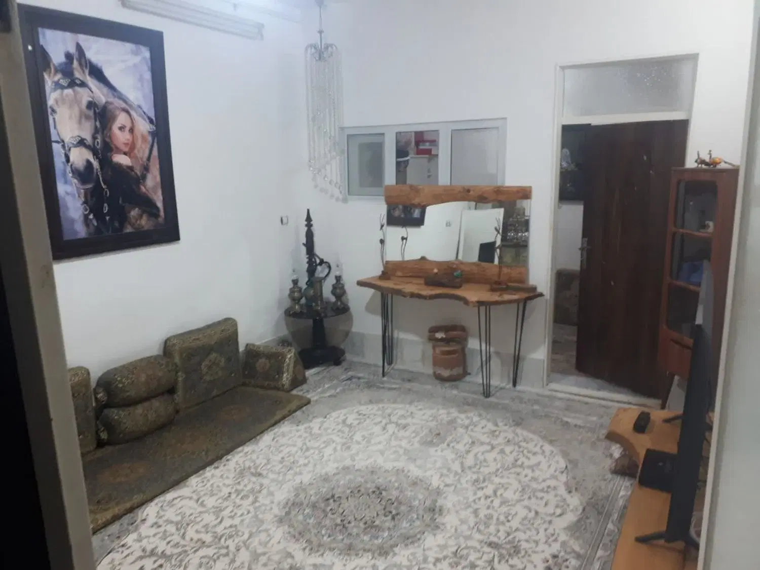 زیرزمین۱خوابه تمیز راه جدا جای پارک موتور