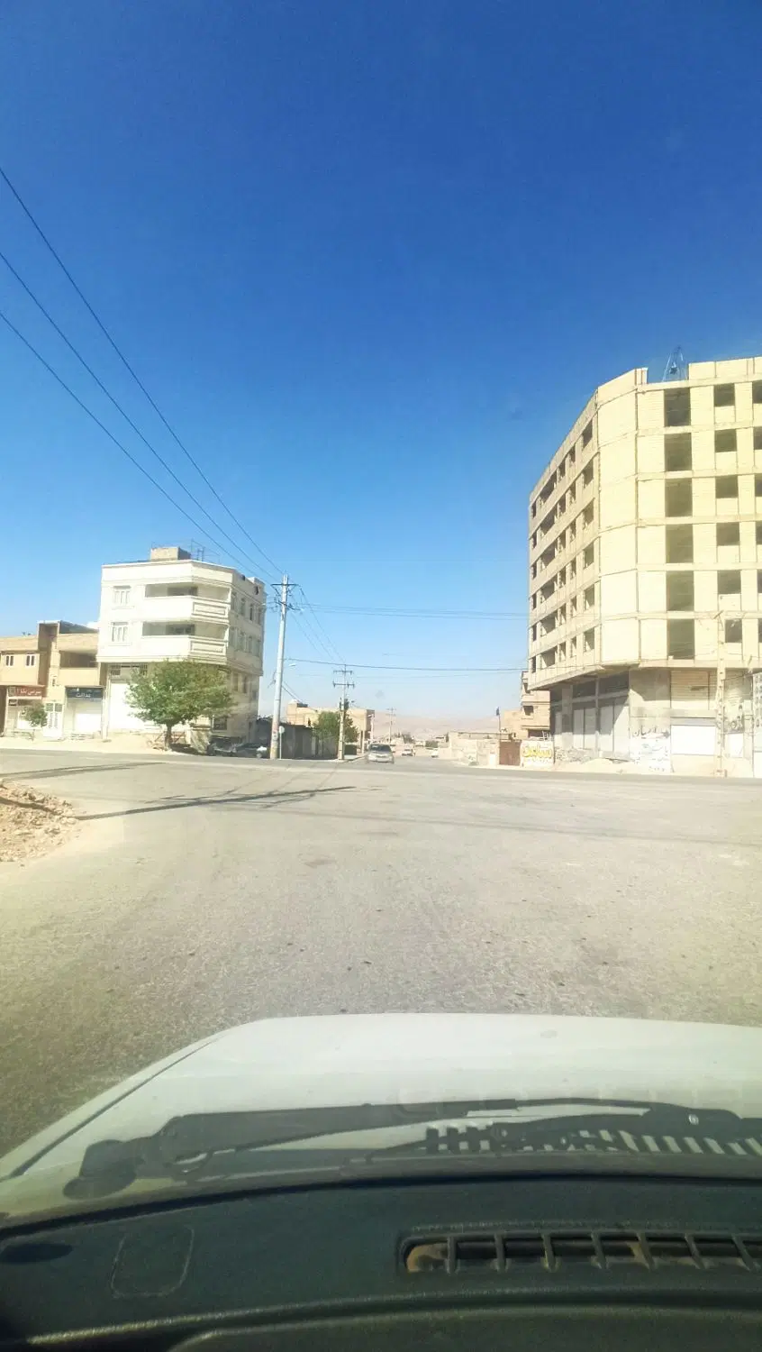 زمین مسکونی