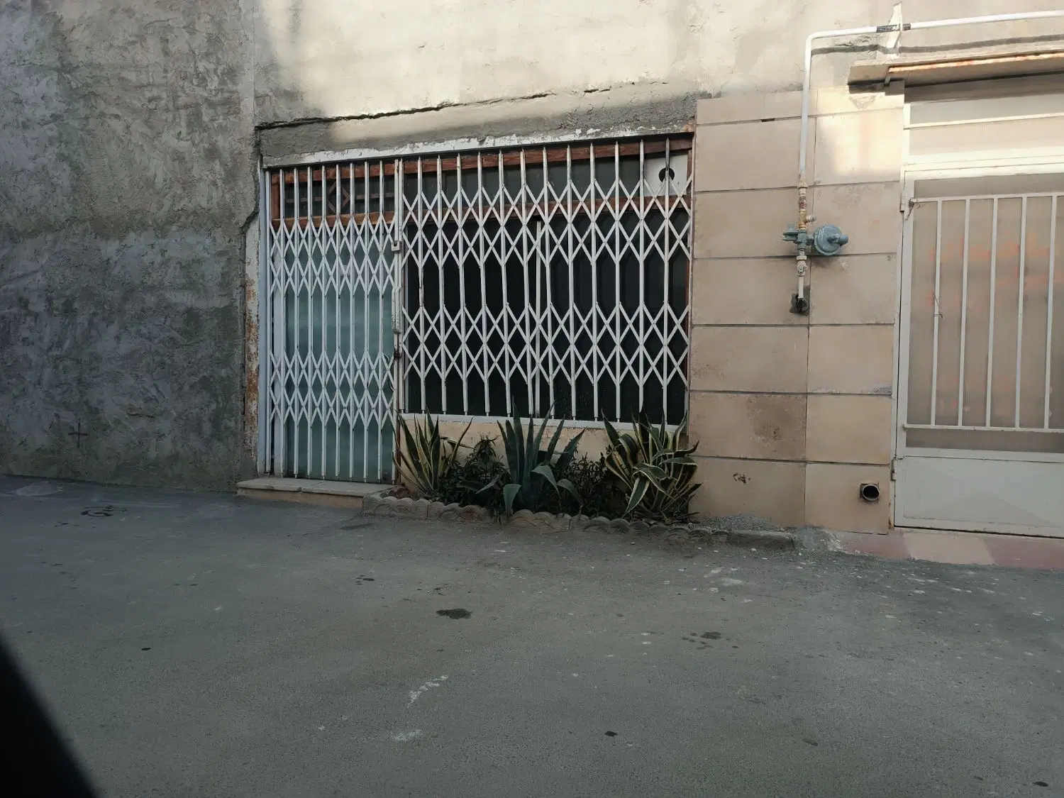 اجاره واحد تجاری صنعتی قلعه شور
