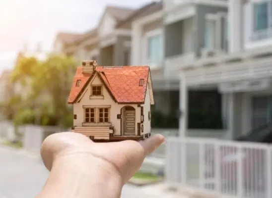 فروش آپارتمان عاشوری