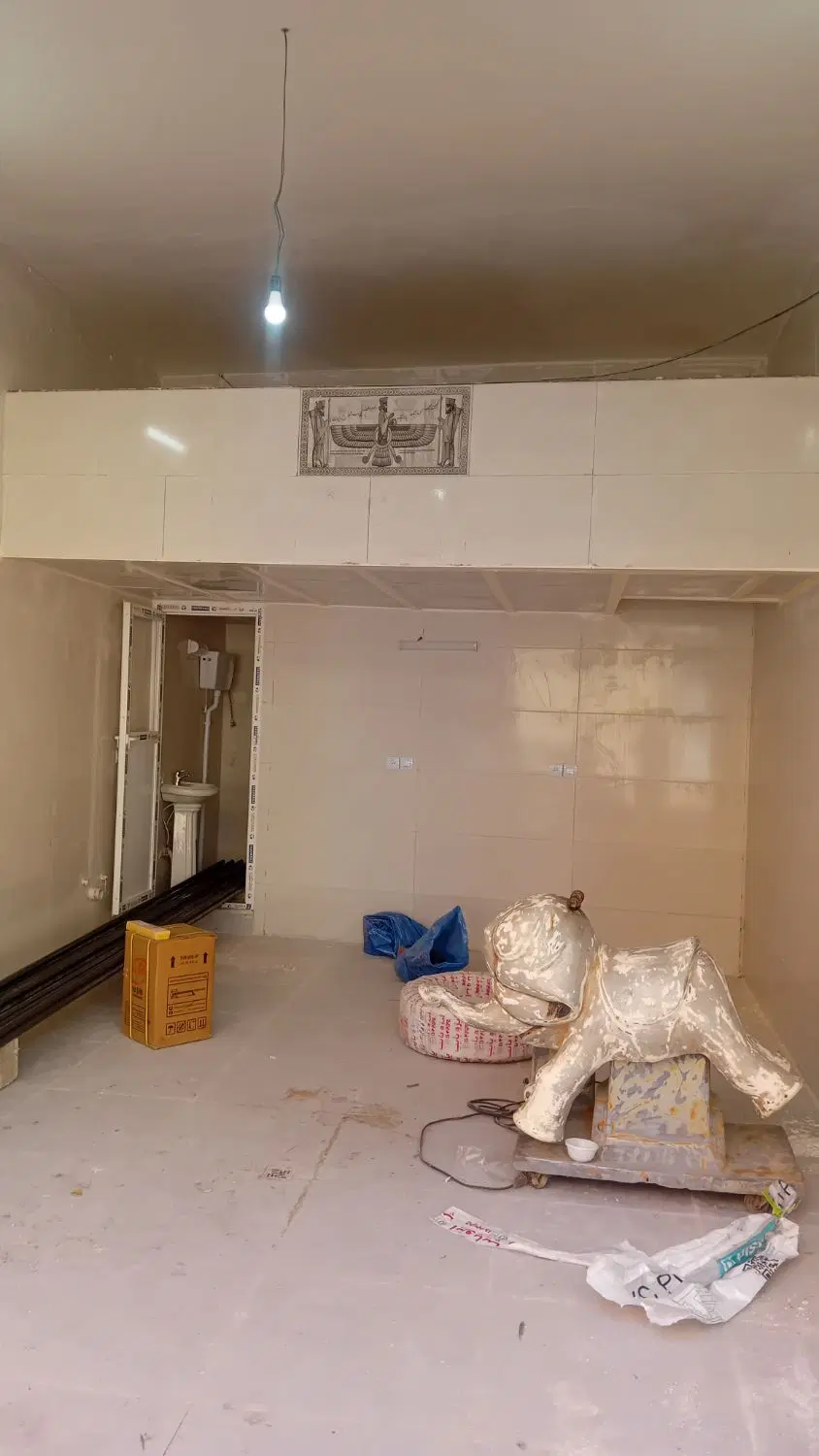 مغازه نوساز ۲۵ متری