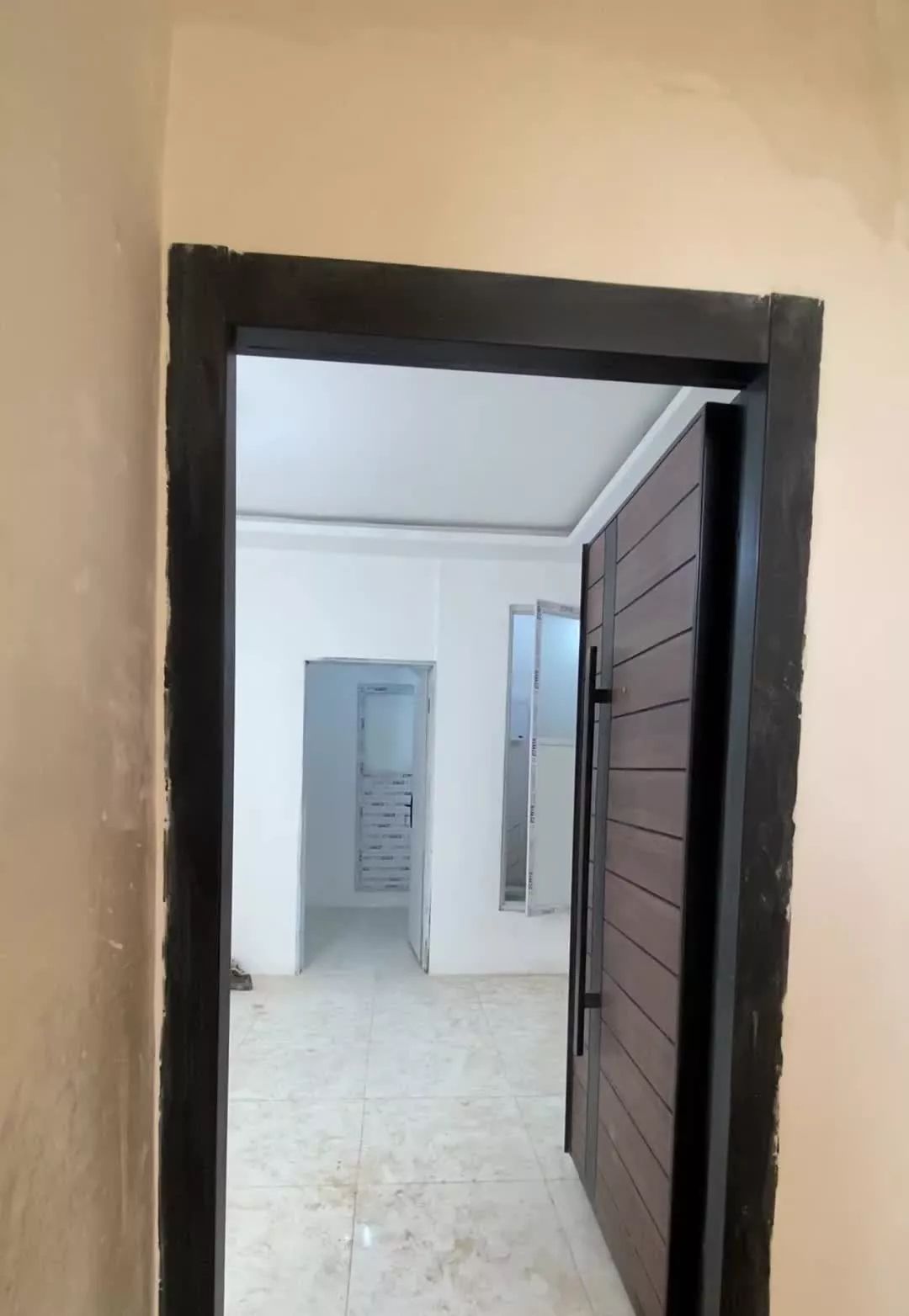 واحد مسکونی ۶۰متری اوایل توس۷۹ خیابان۱۲متری