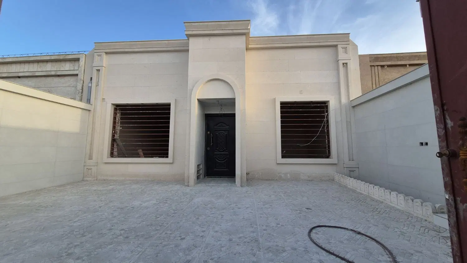 خانه نیمه ساز فاز ۴ ویلایی نهبندان