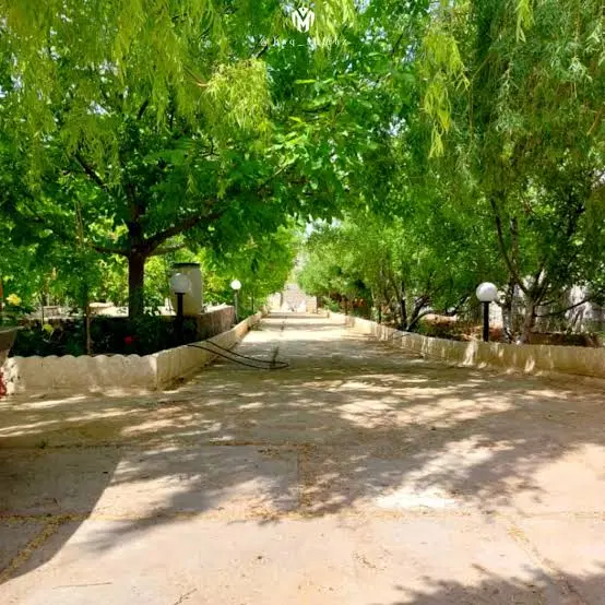 فروش باغ شهری بهارستان