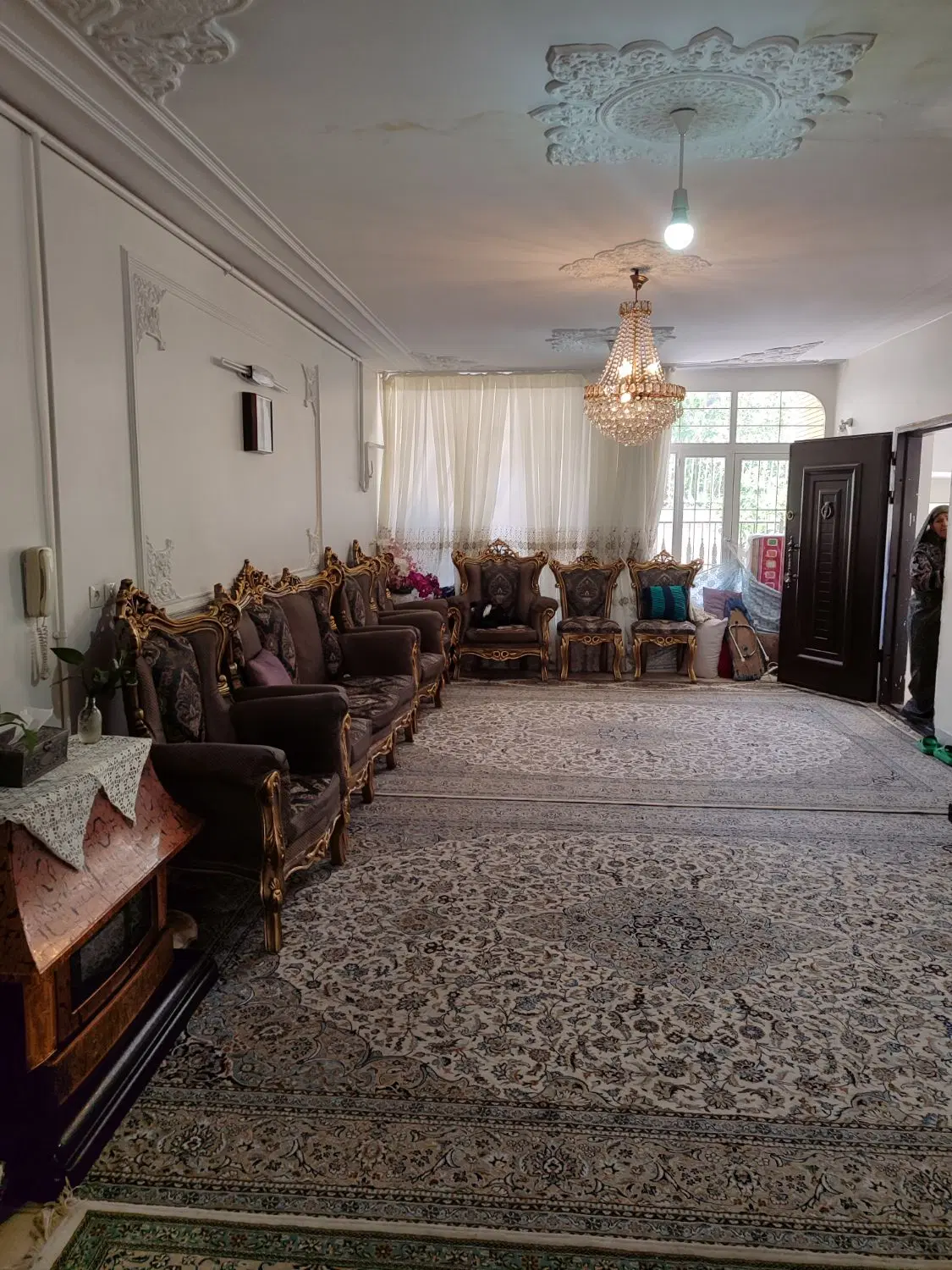 رهن و اجاره منزل ویلایی طبقه دوم با اسانسور