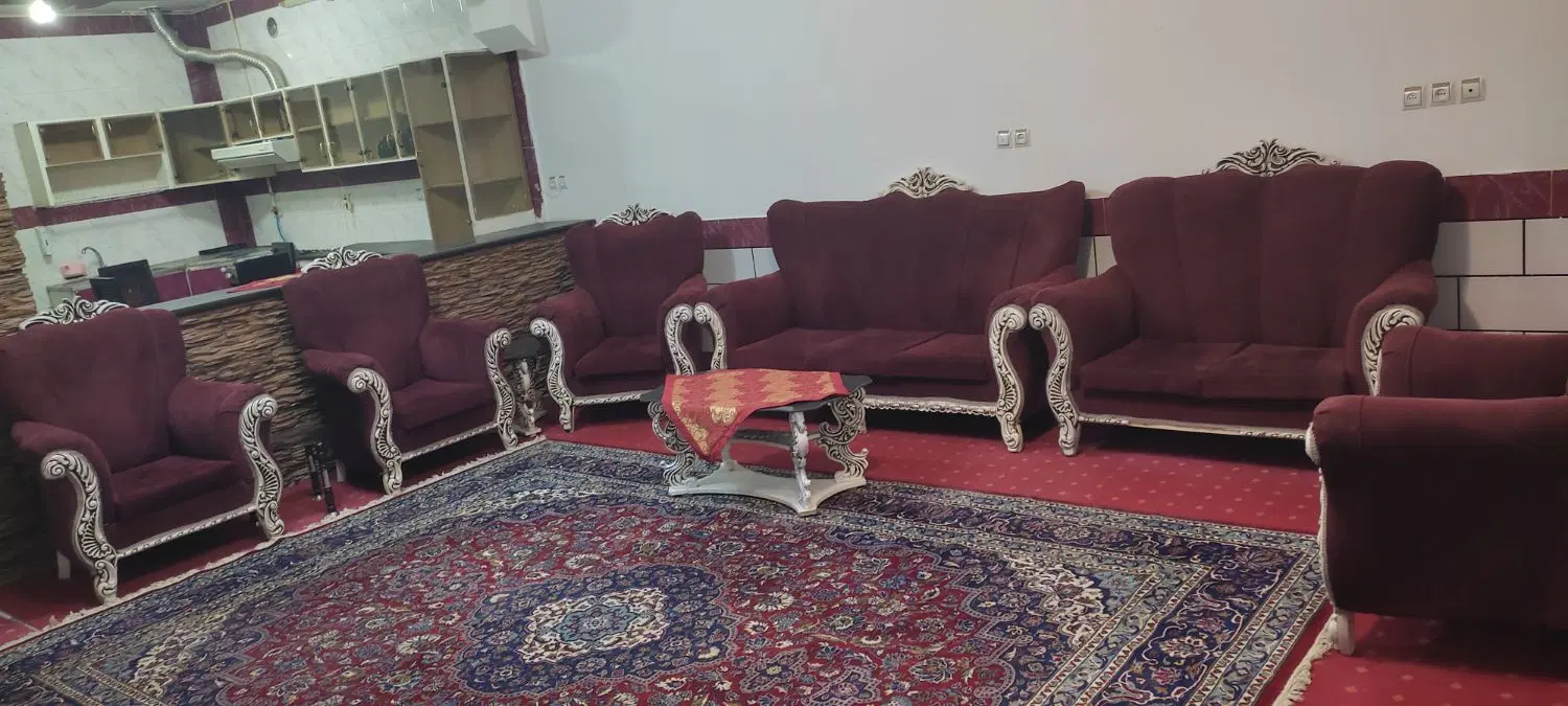 اجاره ی خانه ی ویلایی