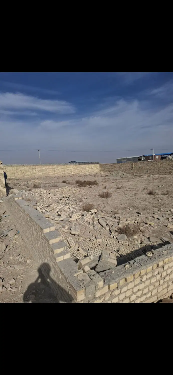 فروش زمین ۸۰۰ متری در شهرک کارگاهی صنعتی اسپادانا