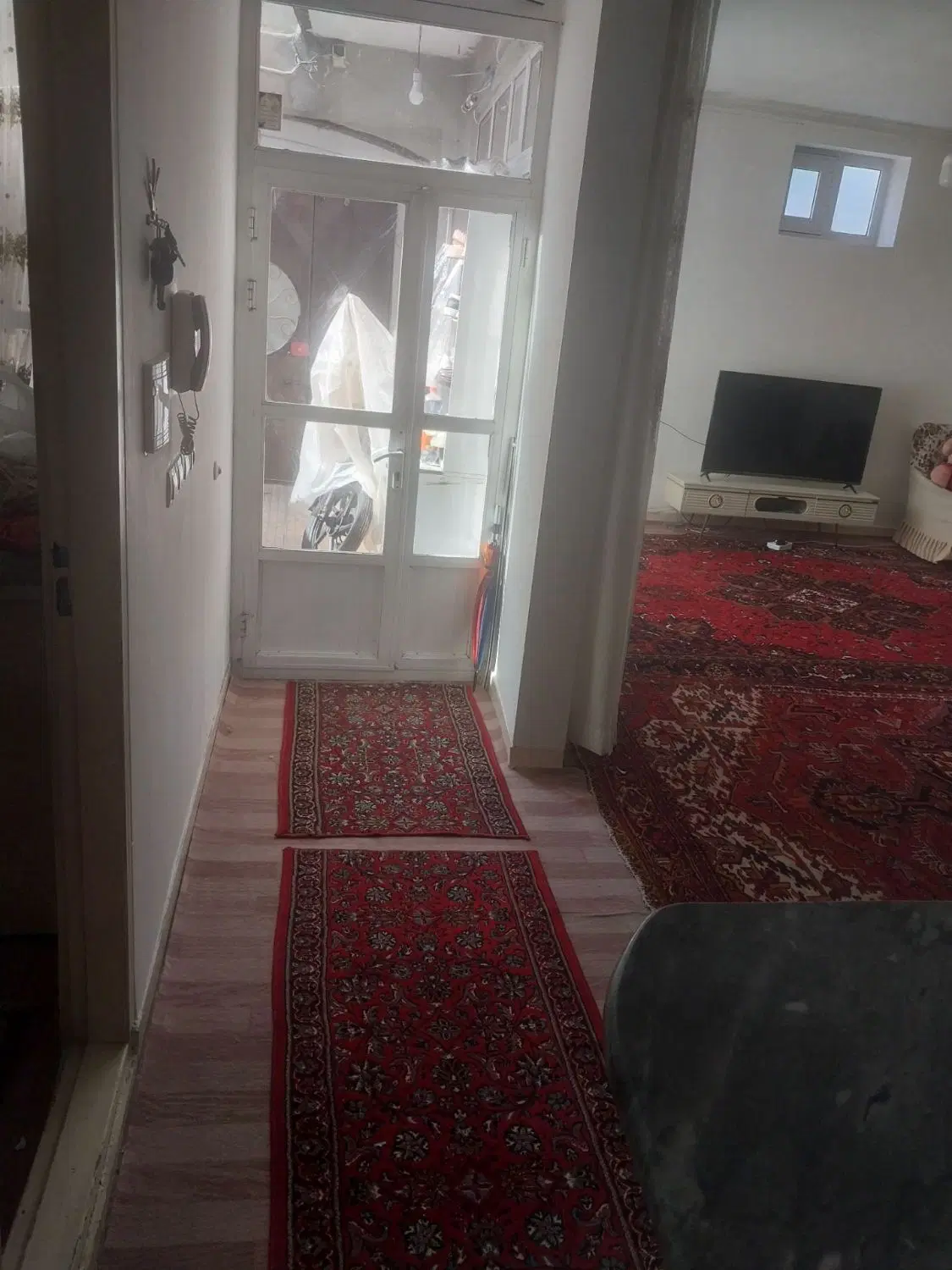 حیاط دربست ۱۱۰ متری
