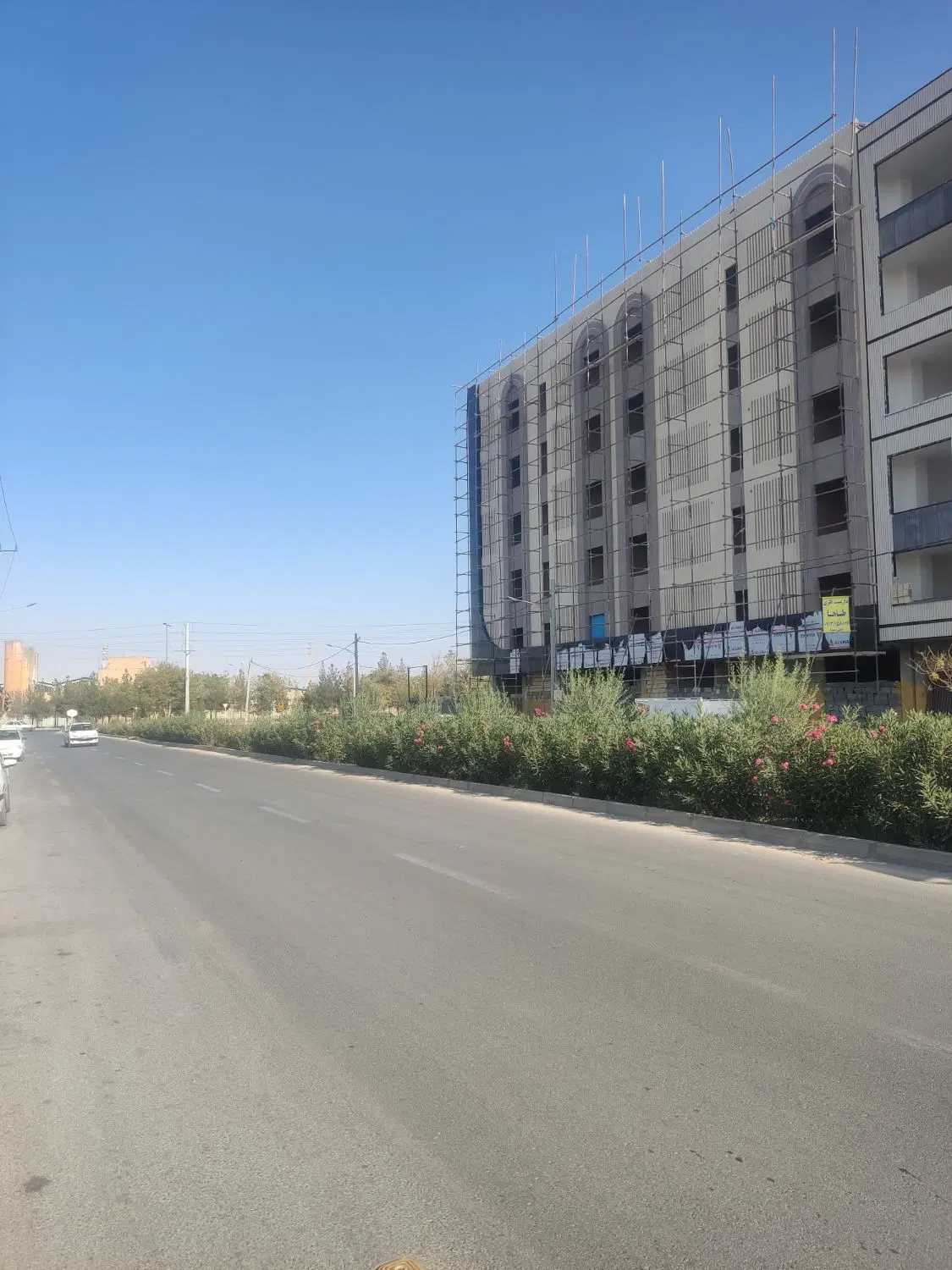 آپارتمان 130 متری بر خیابان شهید احمدی