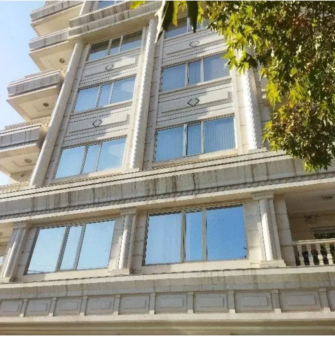 کوشش 3_ همکف_ حیاط دربست_ ورودی مشترک