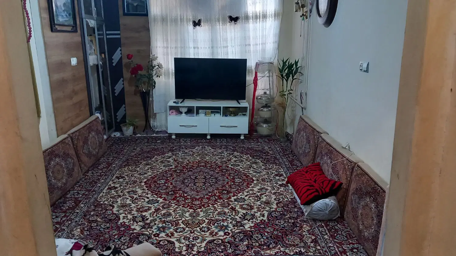 خانه ۱۳۰متری کیانشهر سند دار